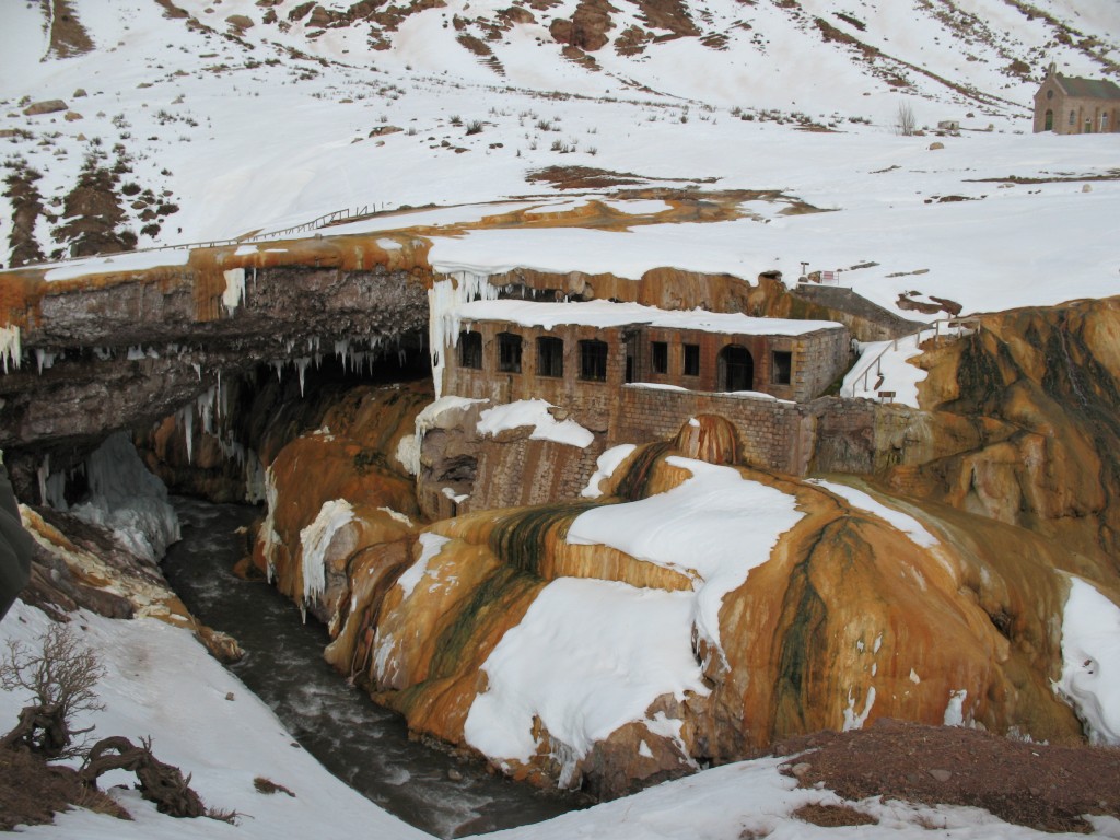 Cordilheira dos Andes puente-del-inca Cordilheira dos Andes