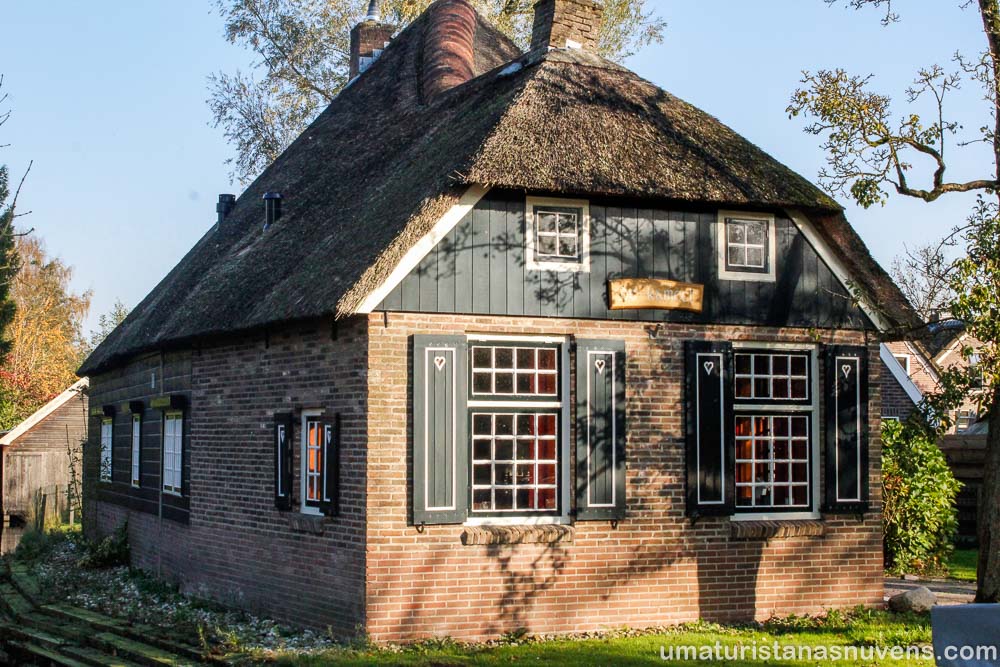 O que fazer em Giethoorn - o vilarejo sem ruas na Holanda