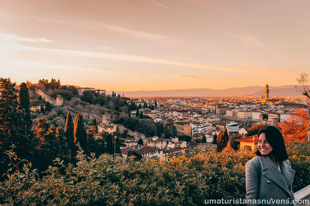 Vista panorâmica na Praça Michelangelo em Florença