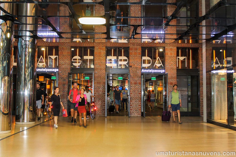 Estação Central de Amsterdam