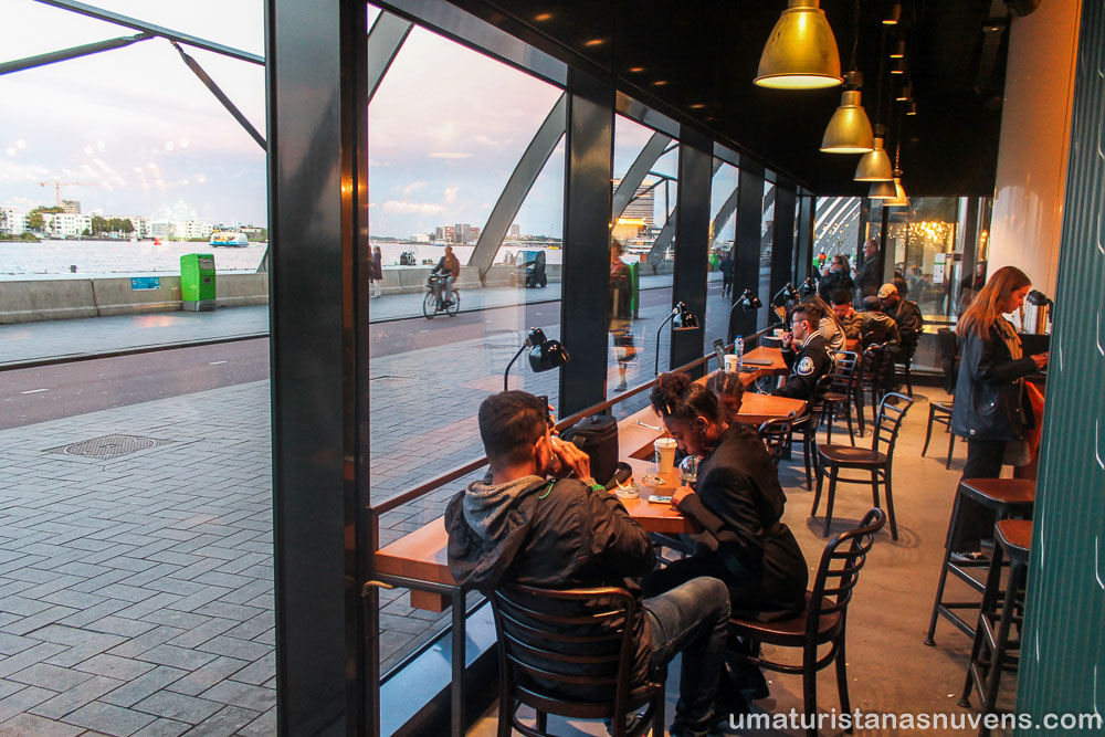 Estação Central de Amsterdam